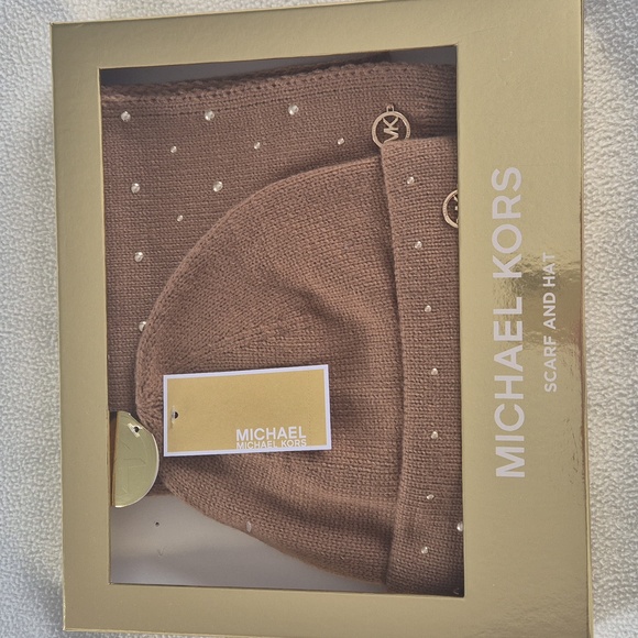Michael Kors Accessories - Michael Kors Tan Hat and Scarf Set with Pearls